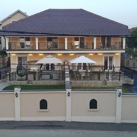 Apartments Exclusive Белград Экстерьер фото