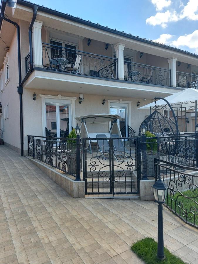 Apartments Exclusive Белград Экстерьер фото